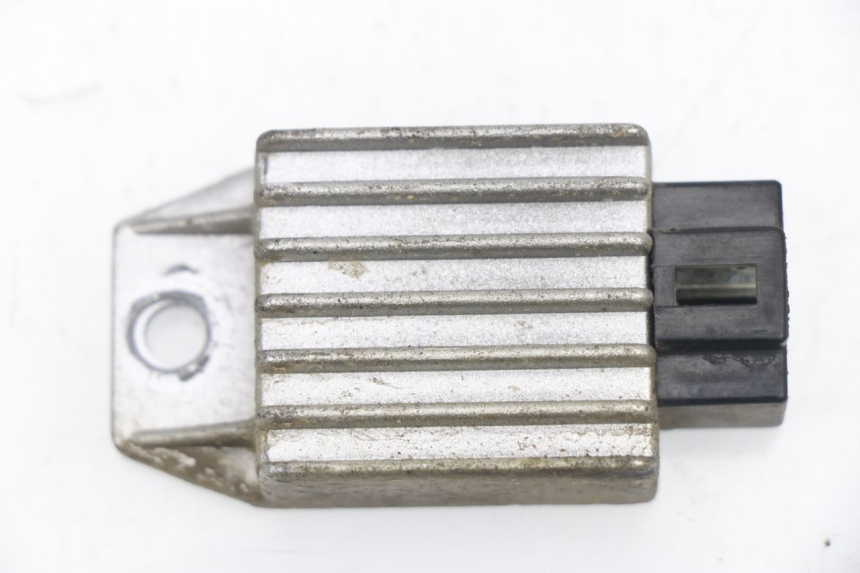 photo de LADEREGLER YAMASAKI ROADSTER 50 (2013 - 2018)