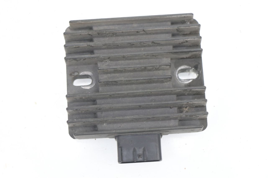 photo de LICHTMASCHINENREGLER KAWASAKI Z S 750 (2003 - 2006)