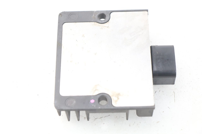 photo de REGLER LICHTMASCHINE KAWASAKI Z Z900 900 (2017 - 2019)