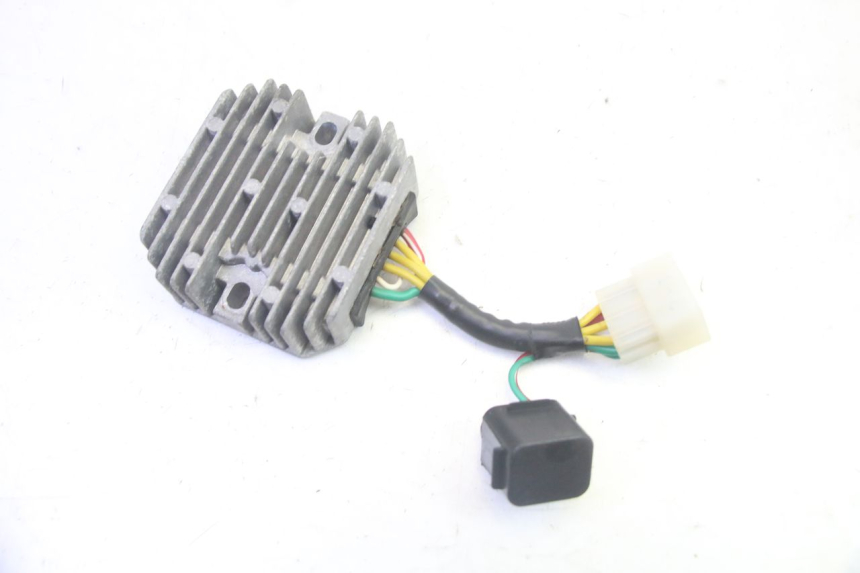 photo de LICHTMASCHINENREGLER PIAGGIO ZIP 4T 50 (2018 - 2020) - Detailansicht des Bauteils