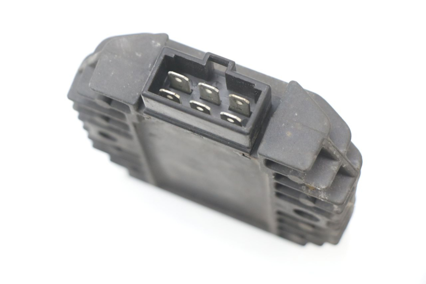 photo de LICHTMASCHINENREGLER KAWASAKI ZZR 600 (1995 - 2004)