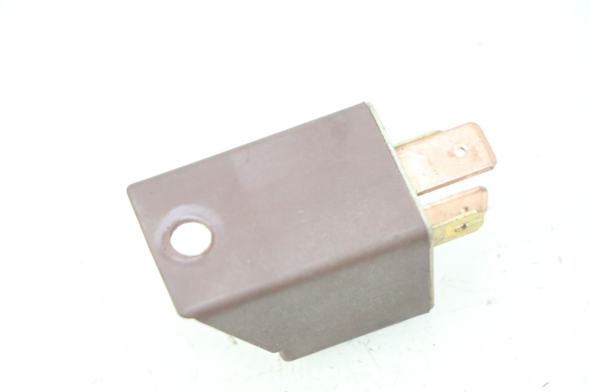photo de STARTERRELAY PIAGGIO FLY 100 (2006 - 2010)