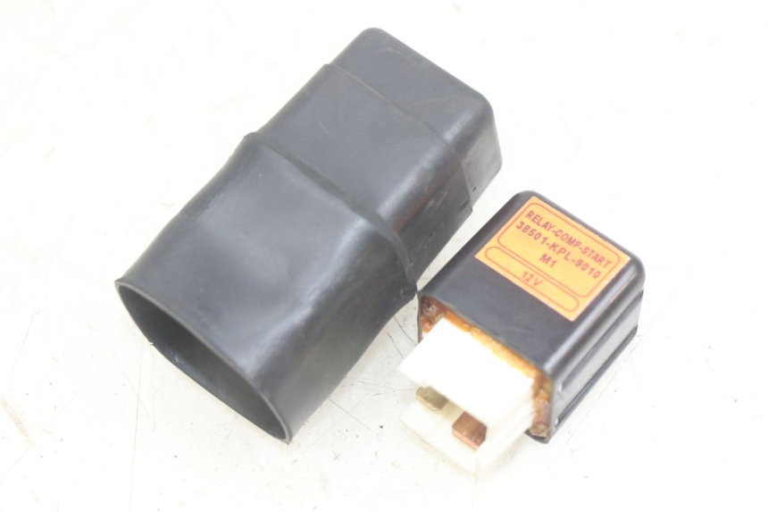 photo de STARTERRELAY HONDA SCV LEAD 100 (2003 - 2007)