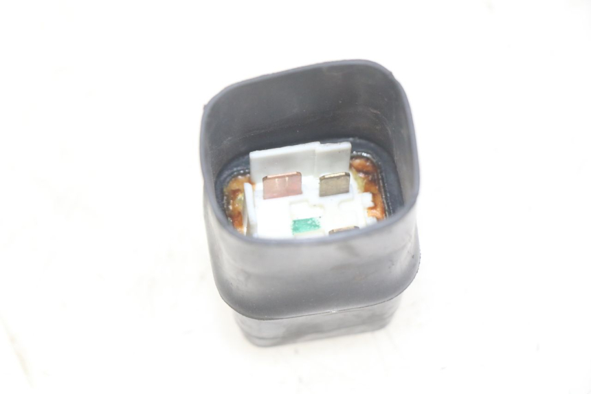 photo de STARTERRELAY HONDA SCV LEAD 100 (2003 - 2007)