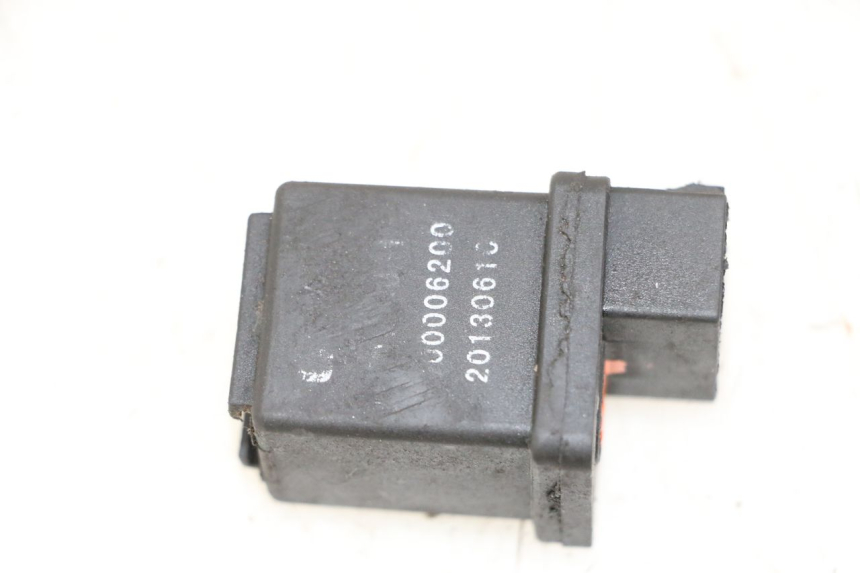 photo de STARTERRELAY PEUGEOT KISBEE 2T 50 (2010 - 2017)
