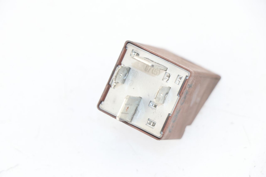 photo de STARTERRELAY PIAGGIO MP3 125 (2006 - 2014)