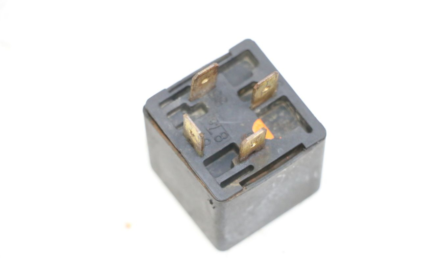 photo de ANLASSERRELAIS YAMAHA NEO'S NEOS 2T 50 (1998 - 2007) - Detailansicht des Bauteils