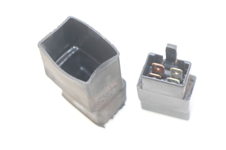 photo de STARTERRELAY PEUGEOT FOX 50 (1995 - 2003)