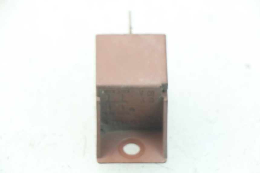 photo de STARTERRELAY PIAGGIO FLY 2T 50 (2004 - 2017)