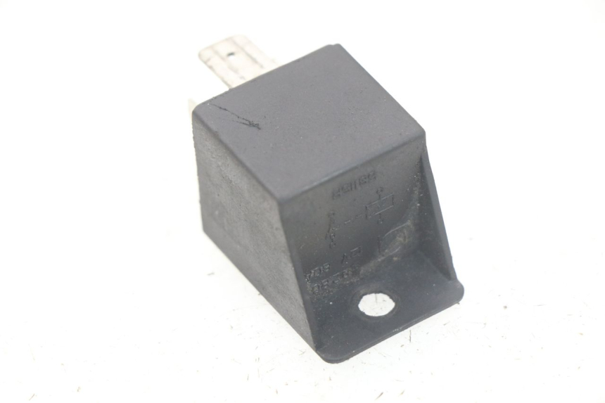 photo de STARTERRELAY PIAGGIO FLY 2T 50 (2004 - 2017)