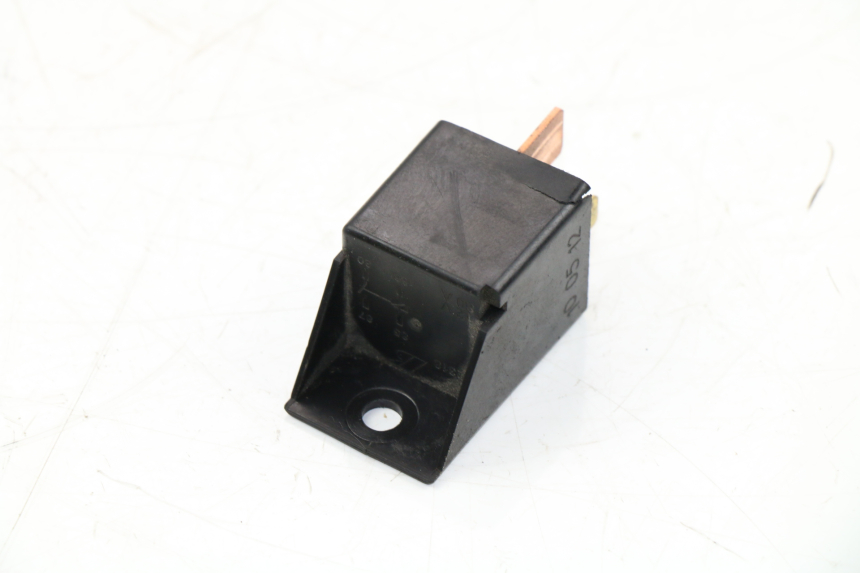 photo de STARTERRELAY PIAGGIO FLY 2T 50 (2004 - 2017)