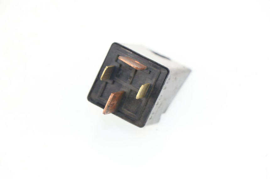 photo de STARTERRELAY PIAGGIO FLY 2T 50 (2004 - 2017)
