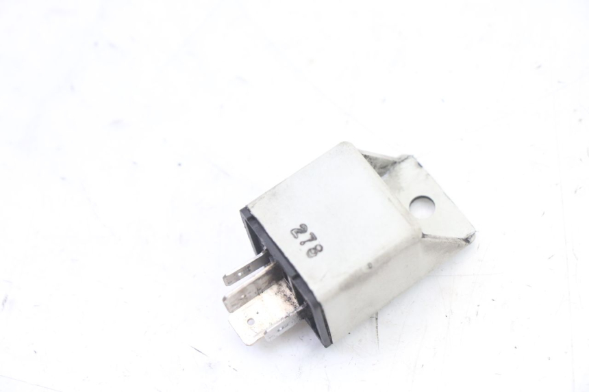 photo de ANLASSERRELAIS PEUGEOT SATELIS COMPRESSOR K15 125 (2006 - 2009)