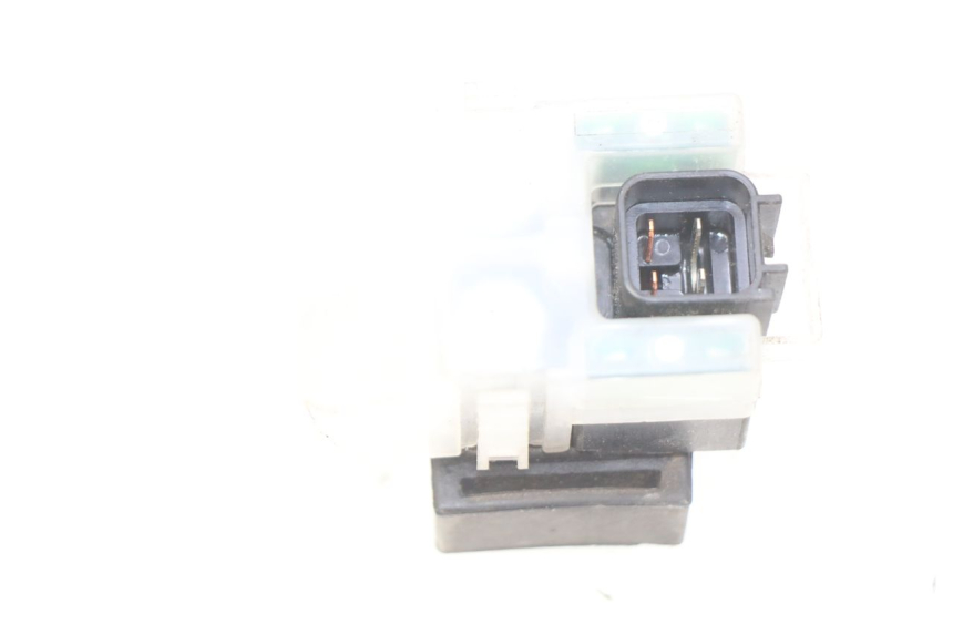 photo de STARTERRELAY SUZUKI SIXTEEN 125 (2008 - 2010)