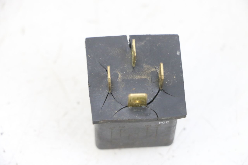 photo de ANLASSERRELAIS YAMAHA TZR 50 (2008 - 2016) - Zoom auf Gebrauchszustand