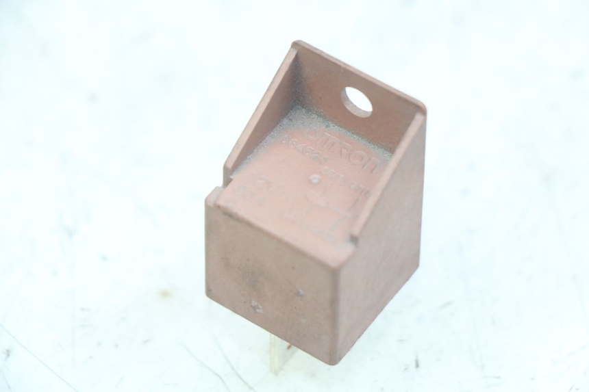 photo de STARTERRELAY PIAGGIO XEVO - X EVO 125 (2007 - 2016)
