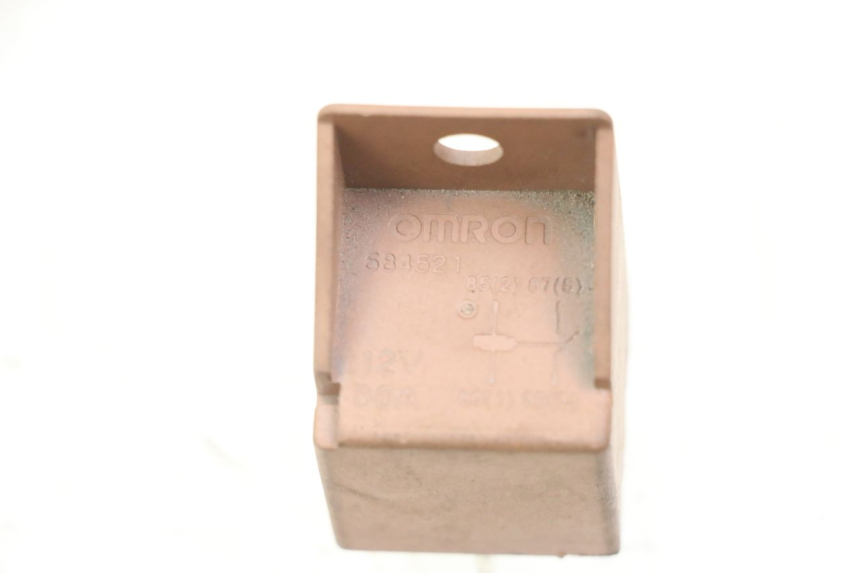 photo de STARTERRELAY PIAGGIO XEVO - X EVO 125 (2007 - 2016) - Detailansicht des Bauteils