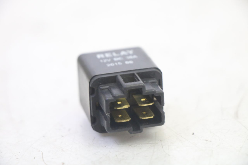 photo de RELAIS QUADRO 4 4D 350 (2015 - 2018)