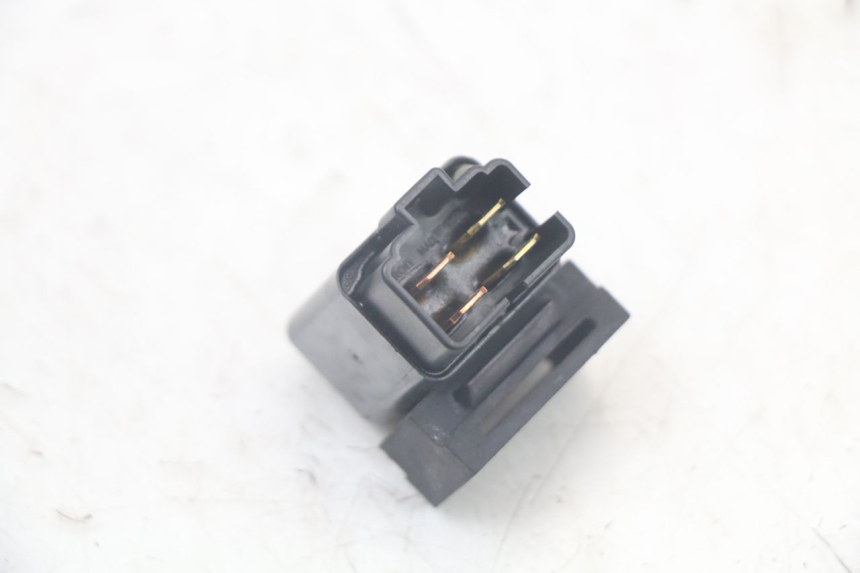 photo de ELEKTRISCHE RELAIS YAMAHA AEROX 2T 50 (2013 - 2017)