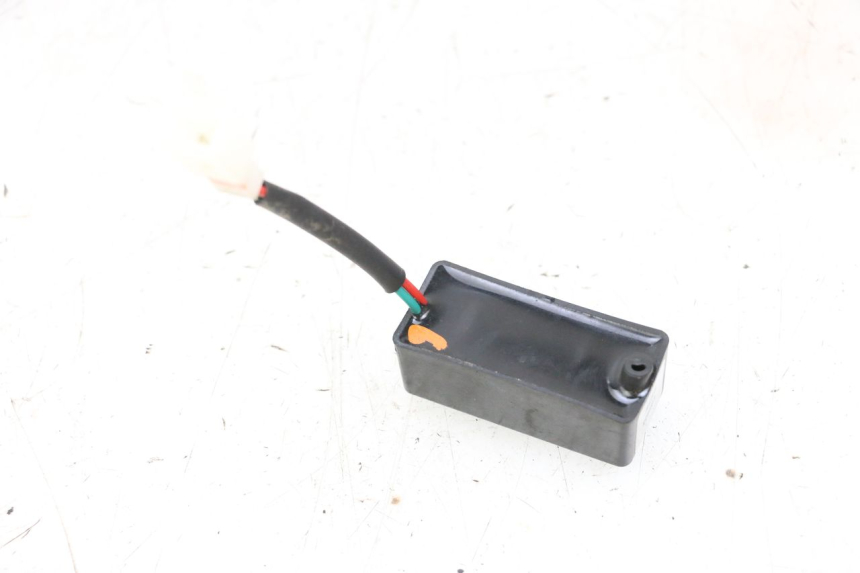 photo de ELEKTRISCHE RELAIS KYMCO AGILITY 4T 50 (2018 - 2022) - Alternative Perspektive