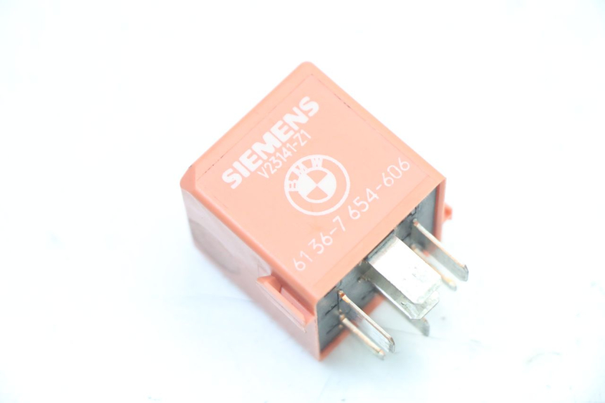 photo de ELEKTRISCHE RELAIS BMW C1 125 (2000 - 2003)