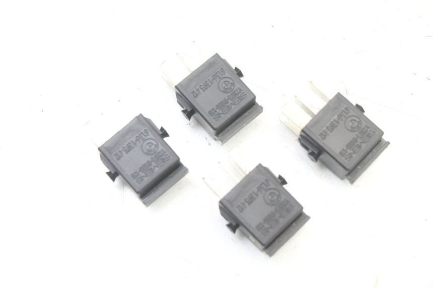 photo de ELEKTRISCHE RELAIS BMW C1 125 (2000 - 2003)
