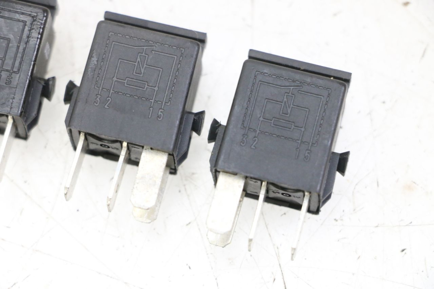photo de ELEKTRISCHE RELAIS BMW C1 125 (2000 - 2003)