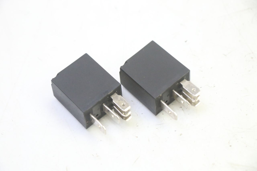 photo de RELAIS MOTRON BREEZY 4T 50 (2021 - 2025)