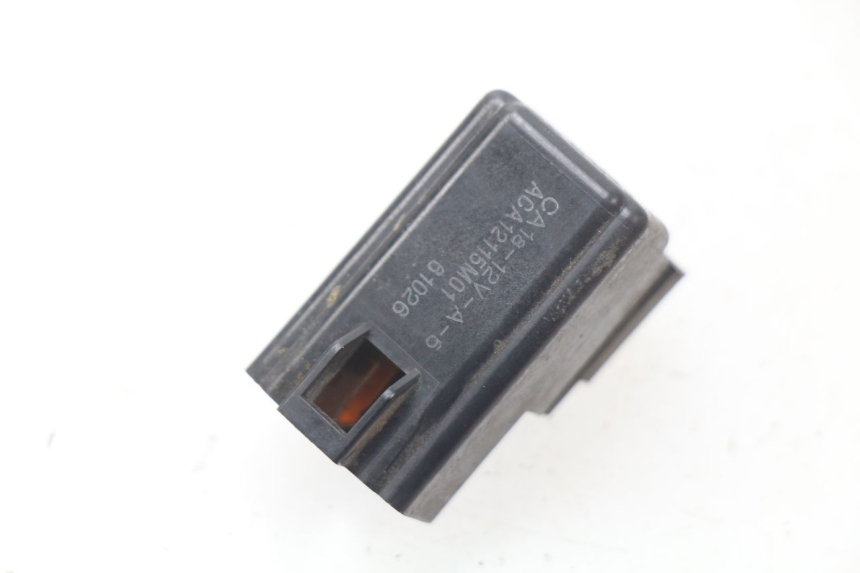photo de ELEKTRISCHES RELAIS SUZUKI BURGMAN 125 (2007 - 2014)