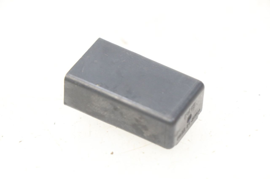 photo de ELEKTRISCHES RELAIS SUZUKI BURGMAN 125 (2007 - 2014)