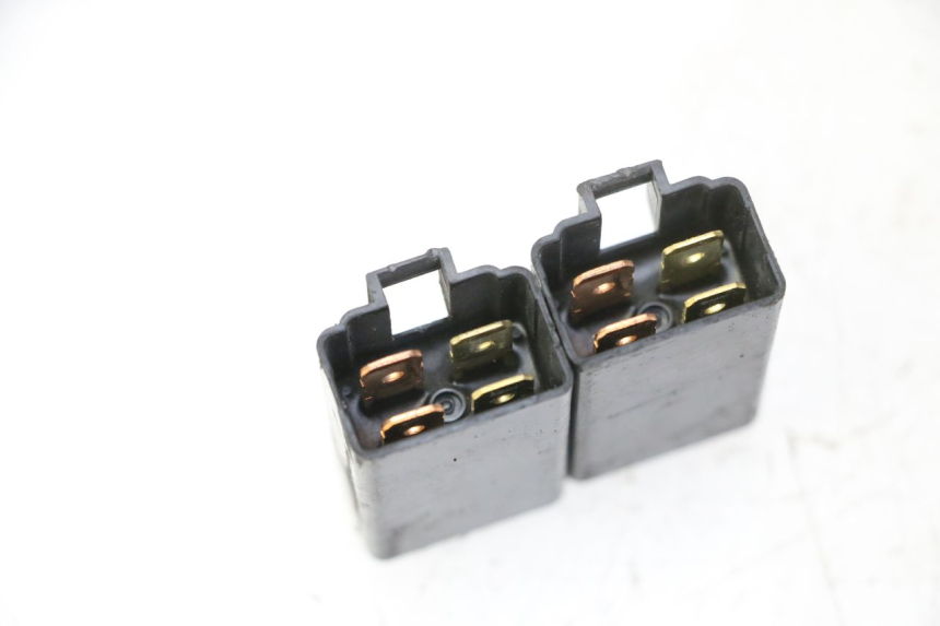 photo de ELEKTRISCHES RELAIS SUZUKI BURGMAN 125 (2007 - 2014)