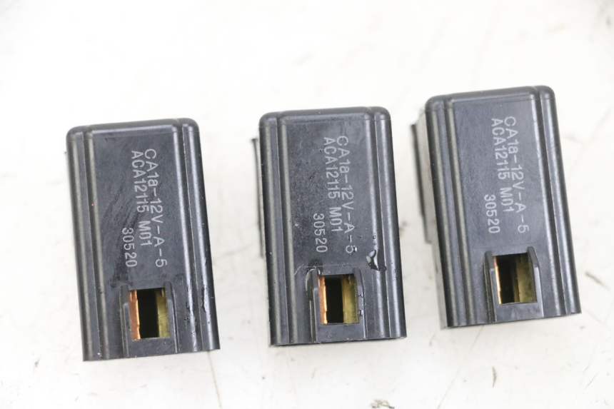 photo de RELAIS SUZUKI BURGMAN 650 (2013 - 2020)