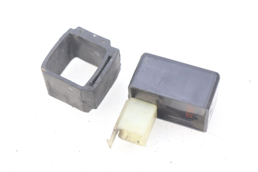 photo de RELAIS HONDA CBR RR FIREBLADE 900 (1992 - 1994)