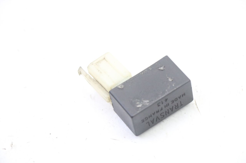 photo de ELEKTRISCHE RELAIS PEUGEOT ELYSEO 125 (1999 - 2004)