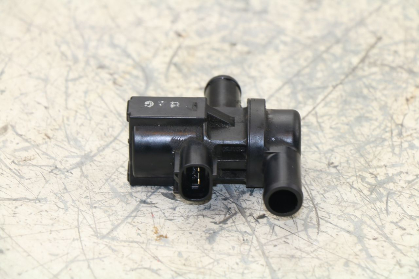 photo de RELAIS KAWASAKI ER-6 ER6 N 650 (2009 - 2011)