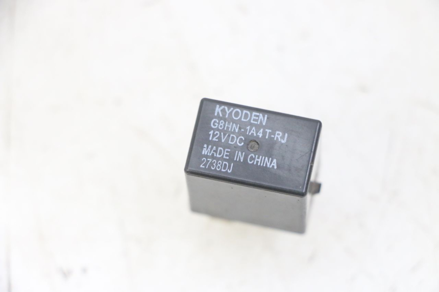 photo de ELECTRISCHE RELAIS VENESI FLY RETRO 4T 50 (2020 - 2025)