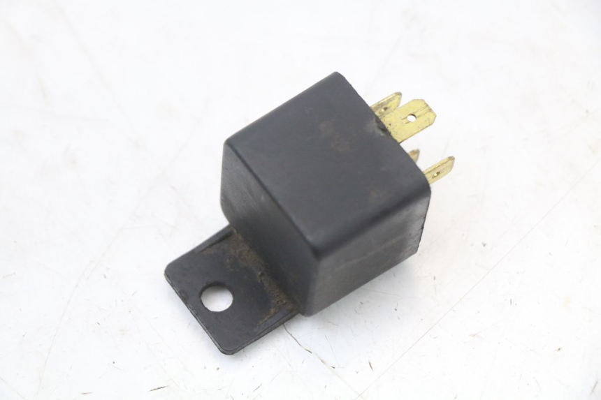 photo de RELAIS SUZUKI GSX E 250 (1982 - 1983)