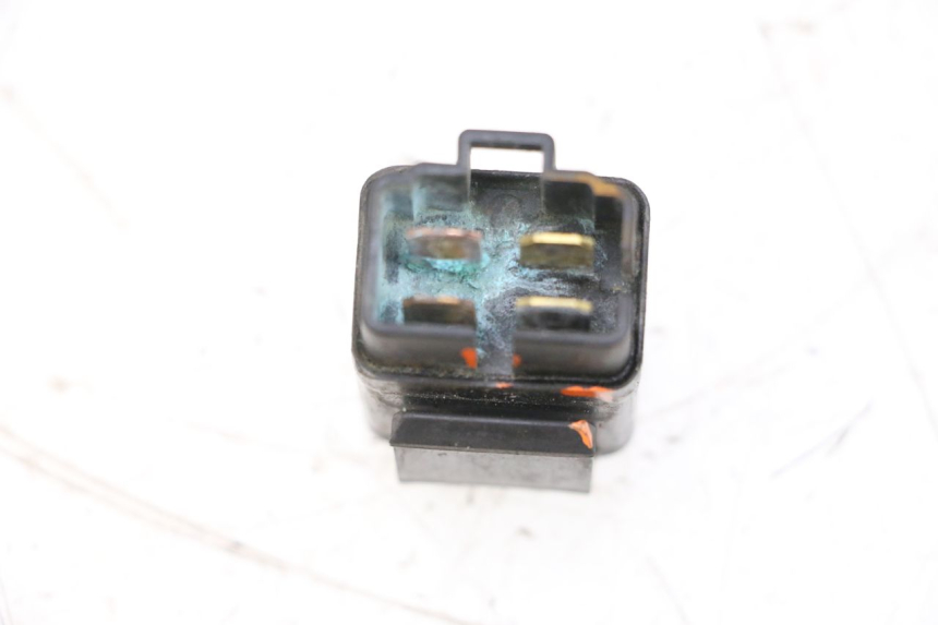 photo de RELAIS SUZUKI GSXR GSX-R 1000 (2003 - 2004) - Alternative Perspektive