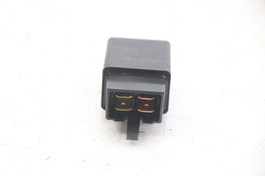 photo de ELEKTRISCHE RELAIS HONDA FES PANTHEON 2T 125 (1998 - 2002)