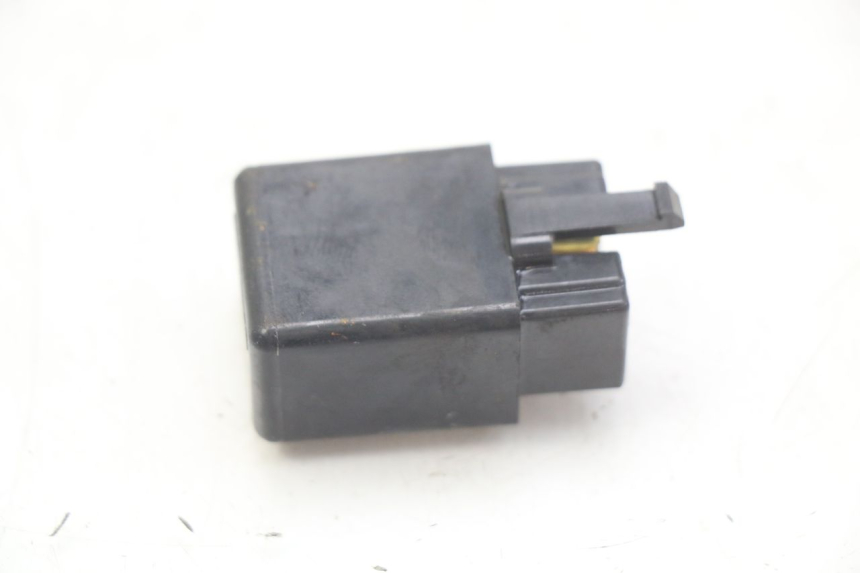 photo de ELEKTRISCHE RELAIS HONDA FES PANTHEON 2T 125 (1998 - 2002)
