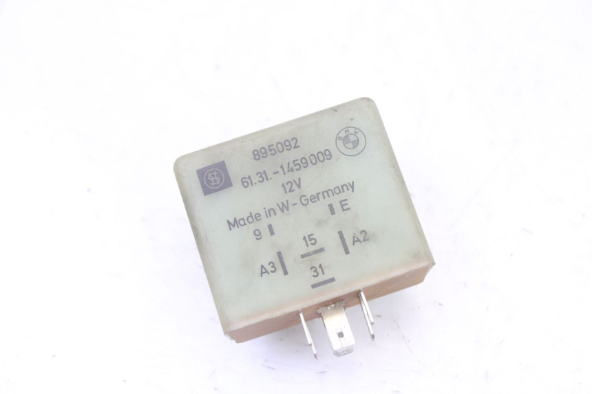 photo de RELAIS BMW K 75 RT 750 (1989 - 1997)