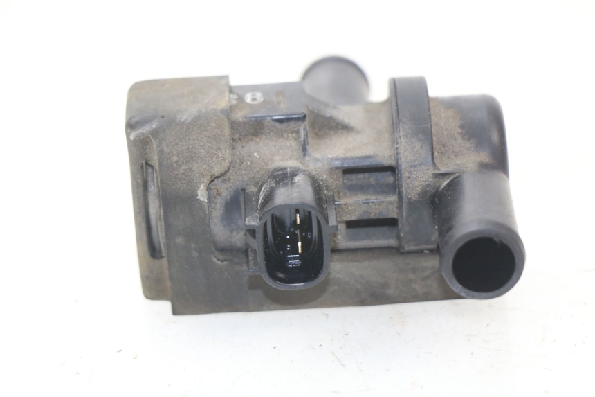 photo de RELAIS KAWASAKI ER-6 ER6 N 650 (2009 - 2011)