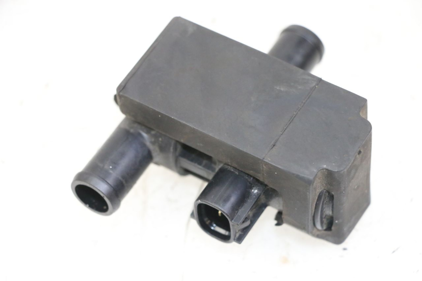 photo de RELAIS KAWASAKI ER-6 ER6 N 650 (2012 - 2016)