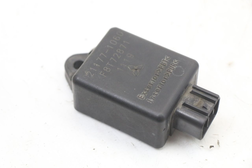 photo de ELEKTRISCHE RELAIS KAWASAKI ZR7 ZR-7 S 750 (1999 - 2004)