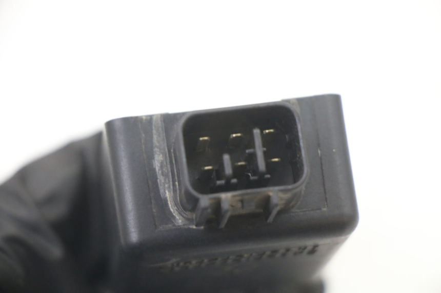 photo de ELEKTRISCHE RELAIS KAWASAKI ZR7 ZR-7 S 750 (1999 - 2004)