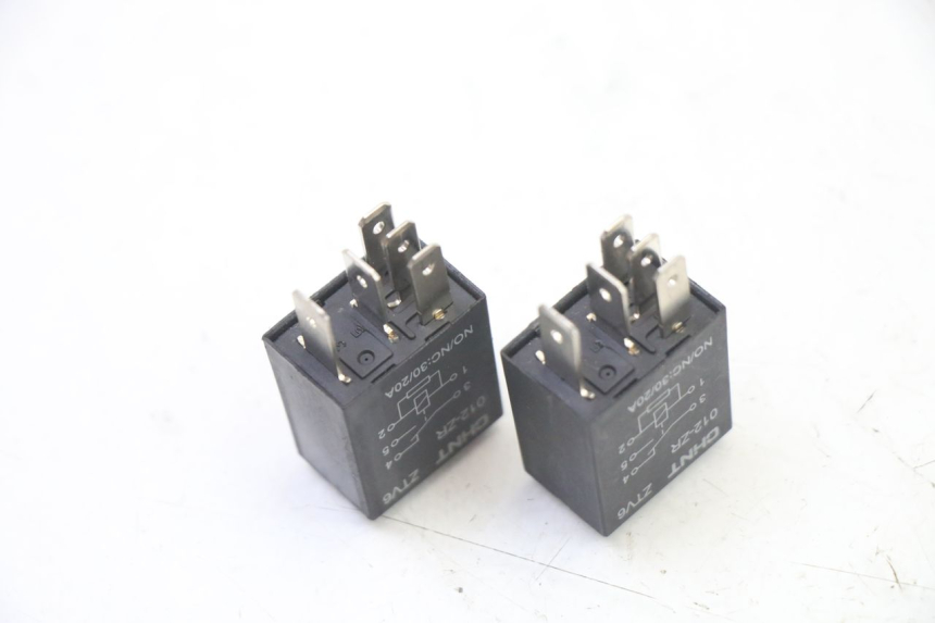 photo de ELEKTRISCHES RELAIS PEUGEOT KISBEE 2T 50 (2018 - 2022)