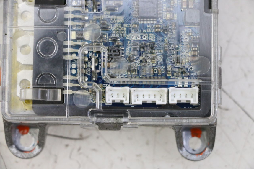 photo de ELECTRISCHE RELAIS XIAOMI MI PRO 2 1