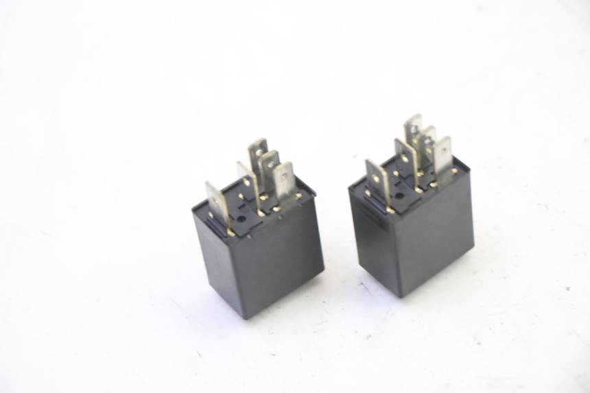 photo de RELAIS PIAGGIO MP3 HPE 310 (2024 - 2025)