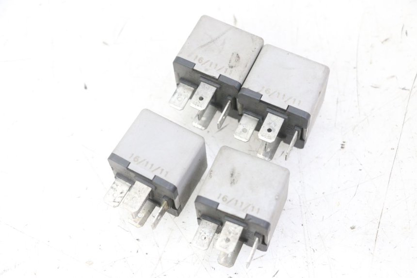 photo de ELECTRISCHE RELAIS PIAGGIO MP3 LT 300 (2010 - 2016)