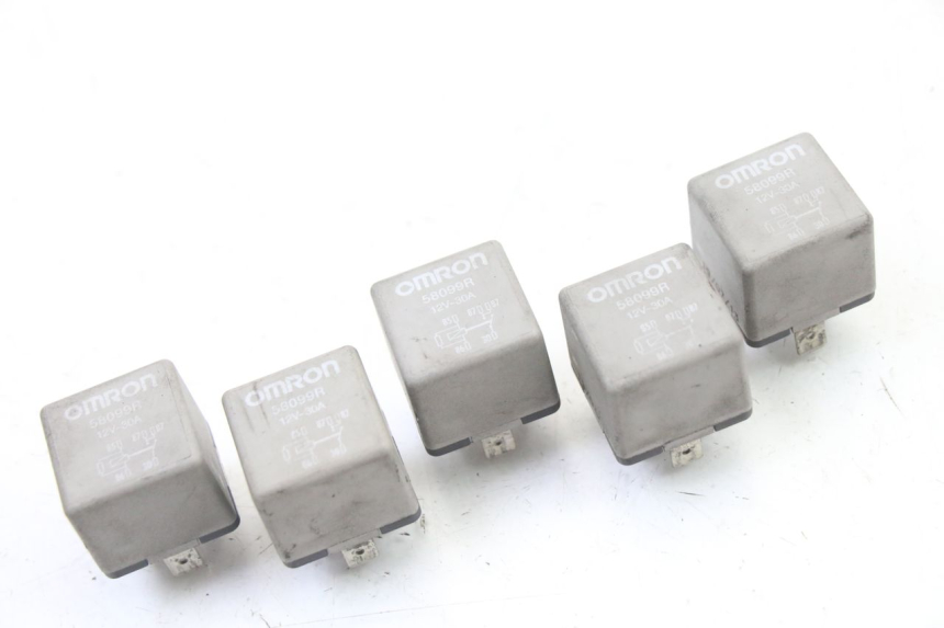 photo de ELEKTRISCHES RELAIS PIAGGIO MP3 500 (2011 - 2015)